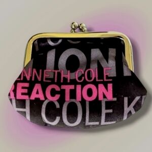 💗Kenneth Cole Reaction Tiny Coin Purse